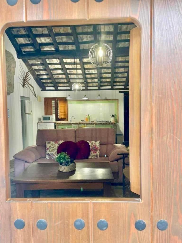 הוילה חימנה דה לה פרונטרה La Casa Vieja De Marchenilla מראה חיצוני תמונה