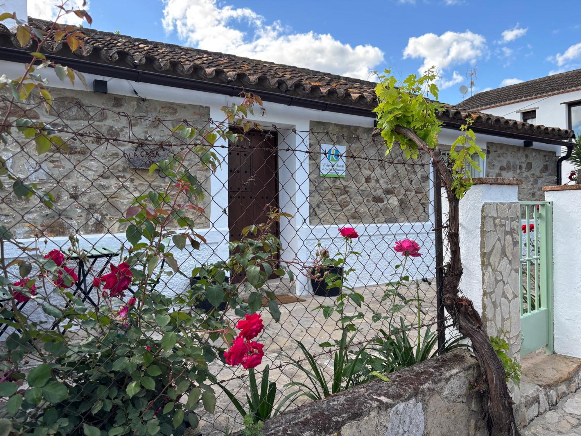 הוילה חימנה דה לה פרונטרה La Casa Vieja De Marchenilla מראה חיצוני תמונה